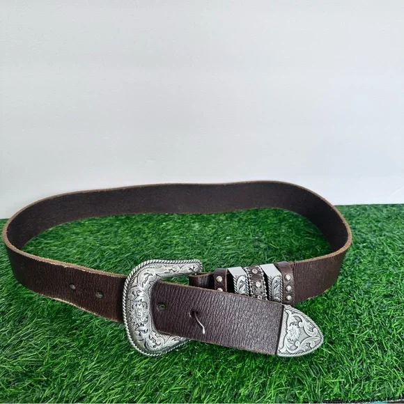 Nocona Brown 100% Leather Belt with Silver Buckle size small